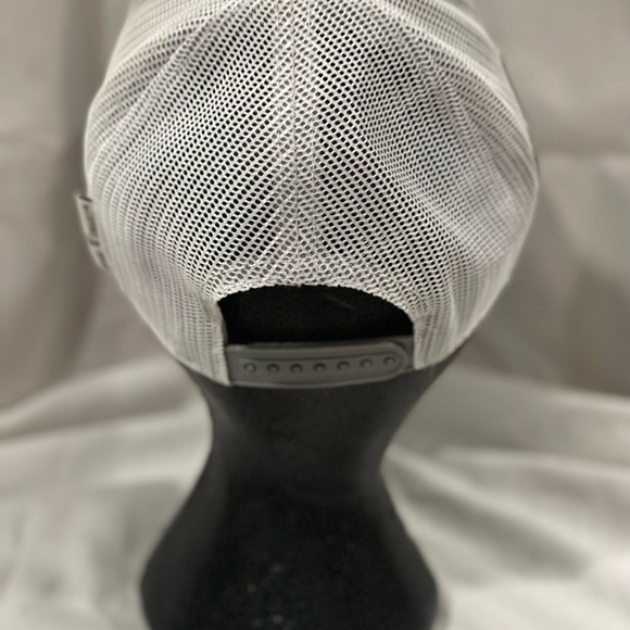 Jim Beam Official Whiskey Logo Trucker Style‎ Hat Ball Cap Gray One Size Fits - Picture 5 of 7